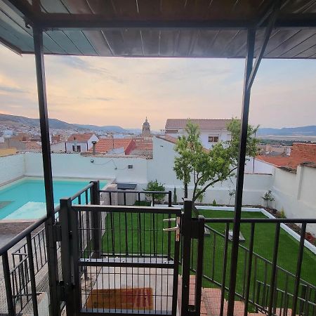 Casa Oasis Puertollano, Una Casa Rural En Puertollano, Agradable, Con Piscina En Zona Tranquila Exterior foto