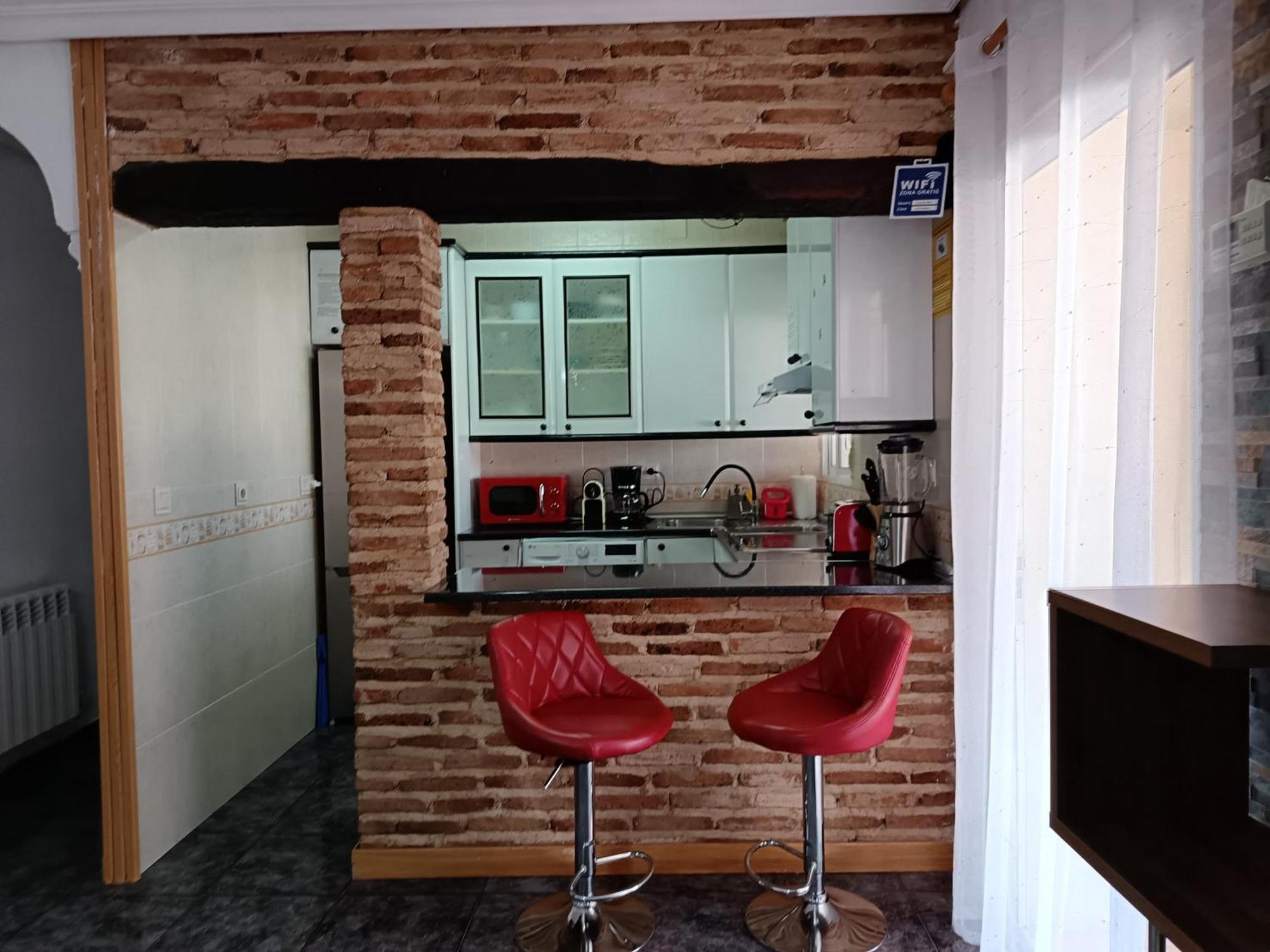 Casa Oasis Puertollano, Una Casa Rural En Puertollano, Agradable, Con Piscina En Zona Tranquila Exterior foto